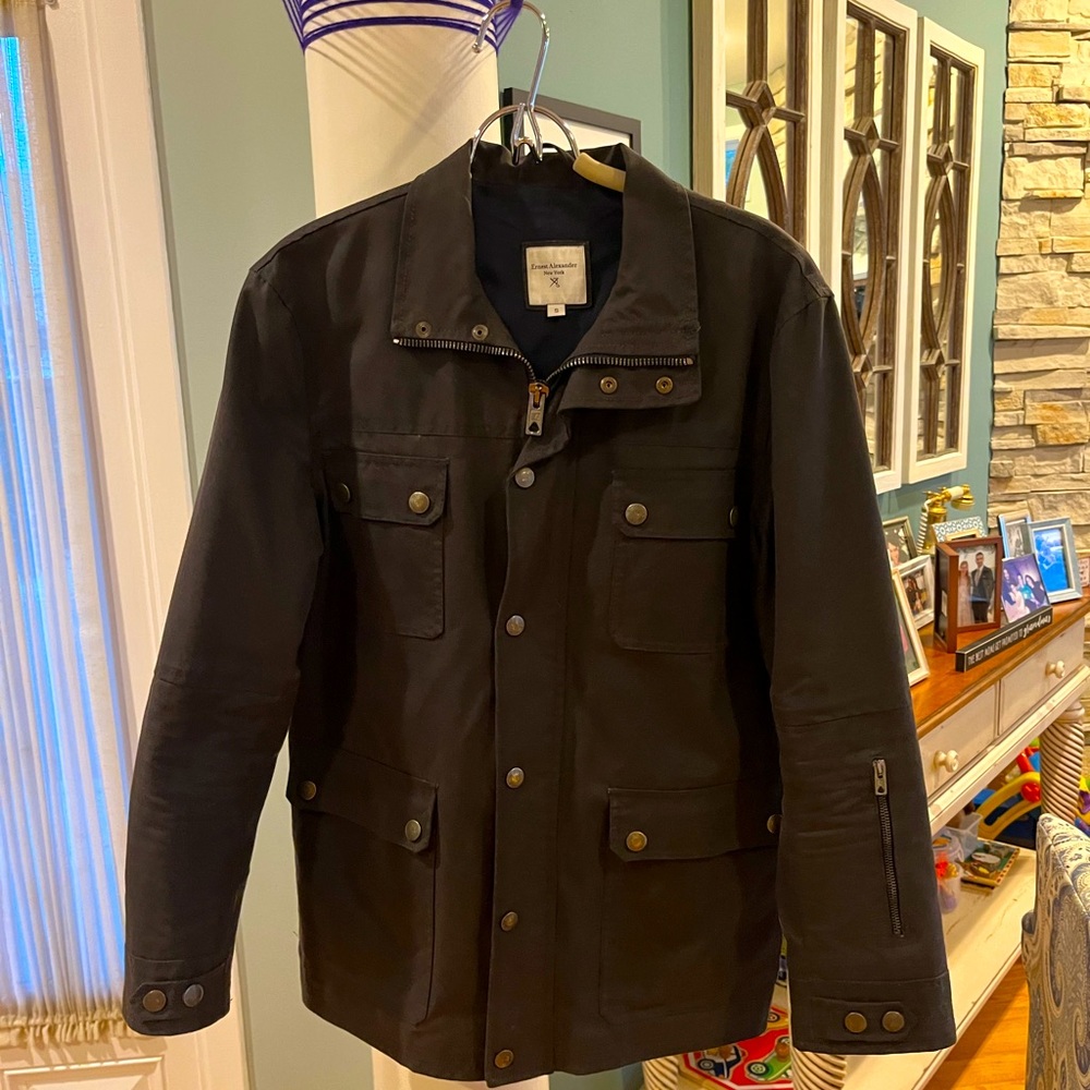 Men’s Ernest Alexander Jacket Size Small - brown